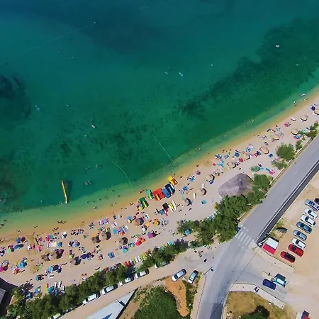 Amazing In With Wifi Appartamento Mandre