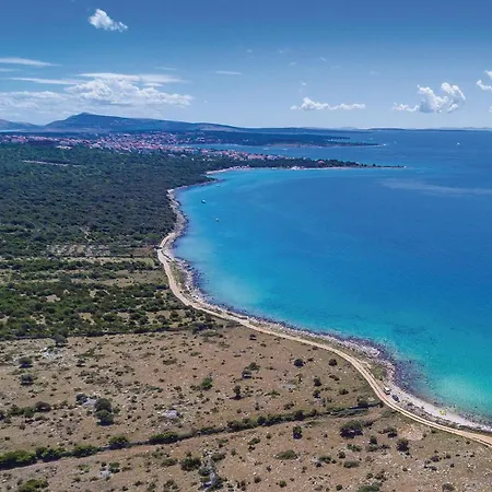 Amazing In With Wifi Mandre