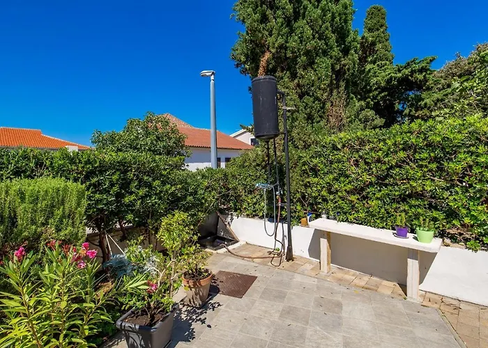 Amazing In With Wifi Apartman Mandre